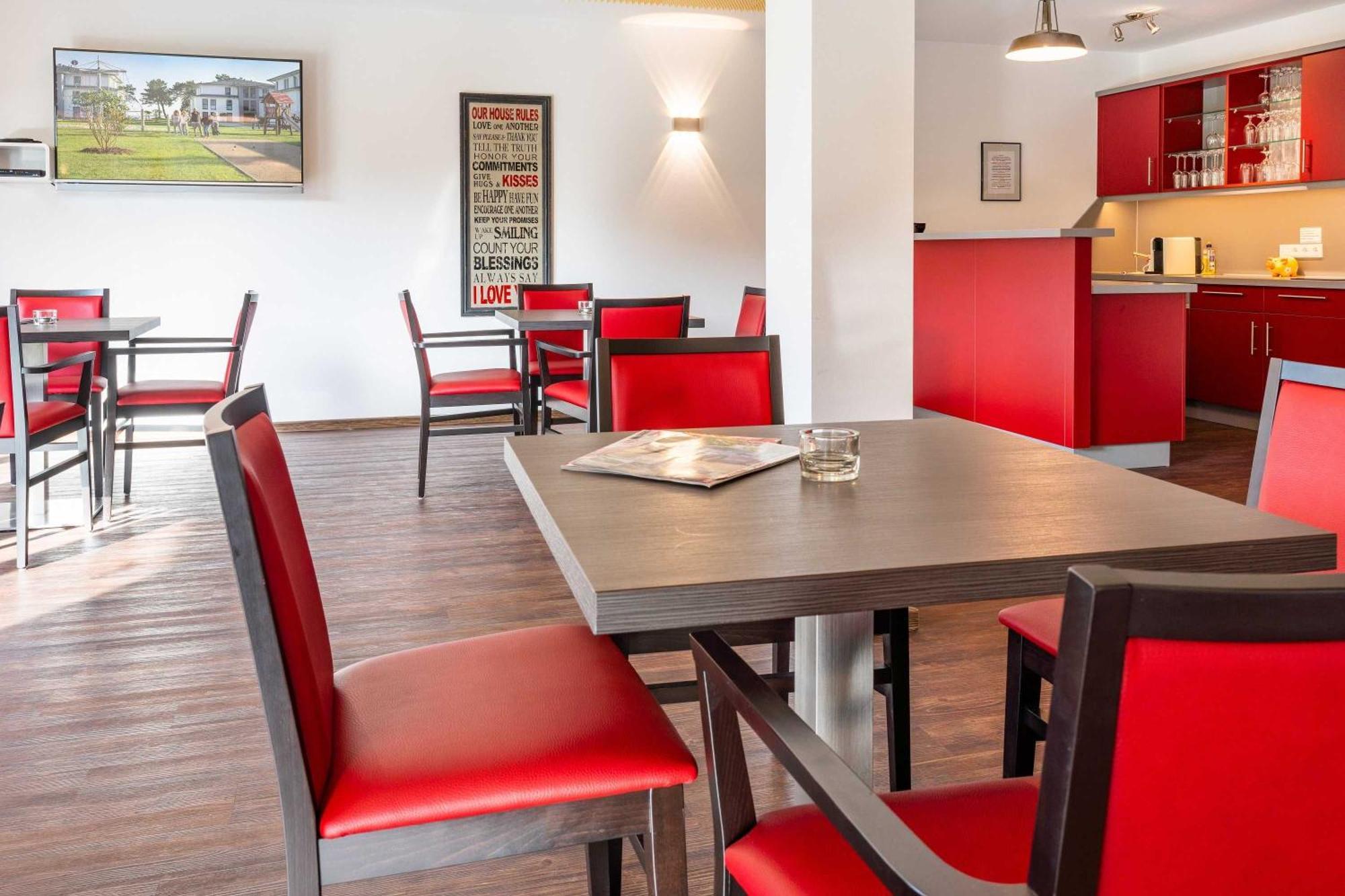 Terrassenwohnung "Inselhain" - Oase Am Haff Garz  ภายนอก รูปภาพ