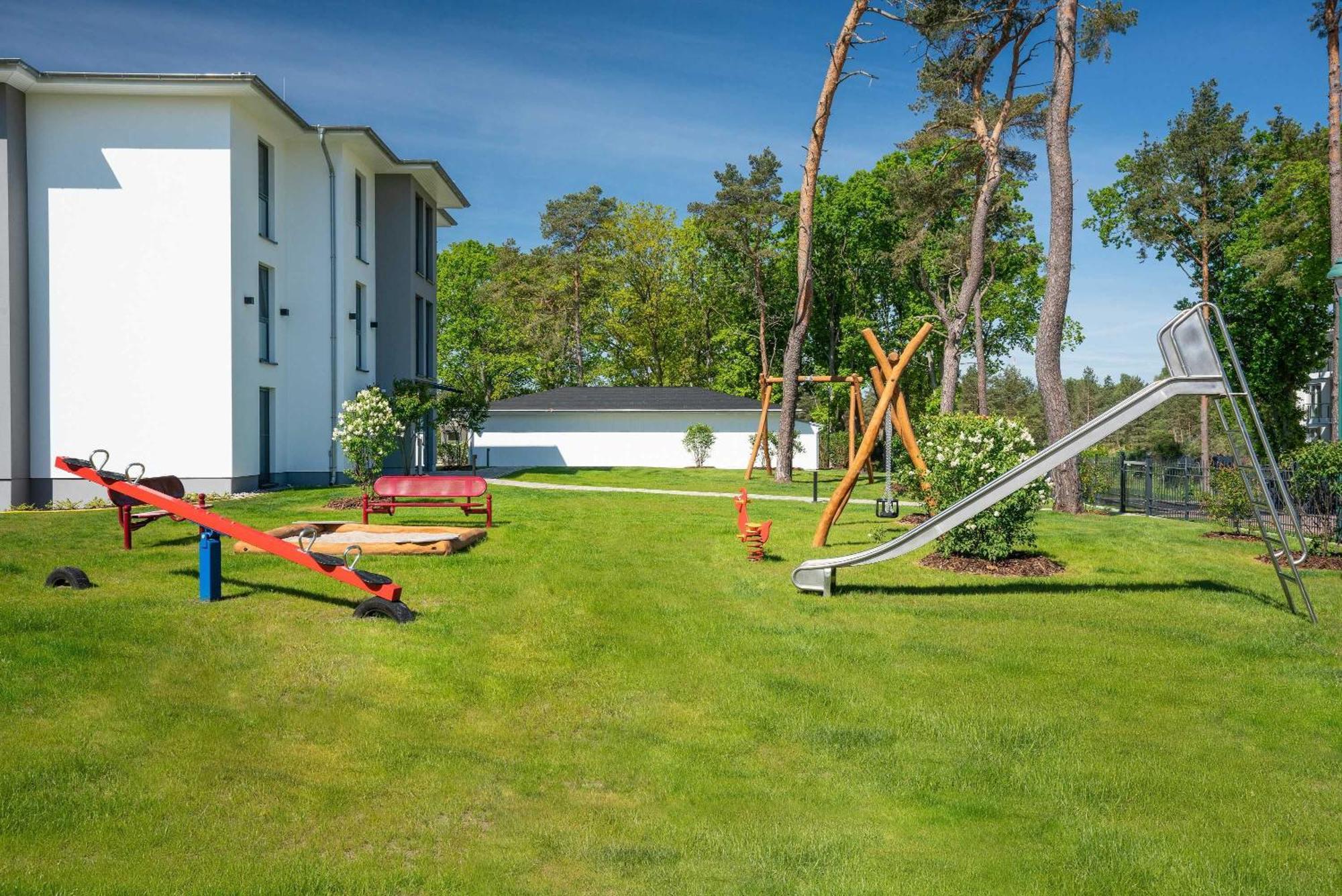 Terrassenwohnung "Inselhain" - Oase Am Haff Garz  ภายนอก รูปภาพ